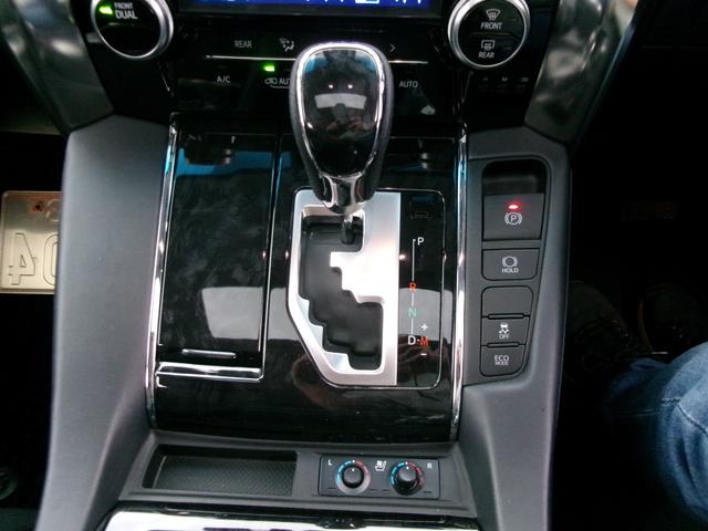 アルファード ２．５Ｓ　Ｃパッケージ　純正ディスプレイオーディオナビ　純正フリップダウンモニター　モデリスタエアロ　サンルーフ　両側電動スライドドア　パワーバックドア　デジタルインナーミラー　合皮シート　バックカメラ　ＥＴＣ２．０（15枚目）