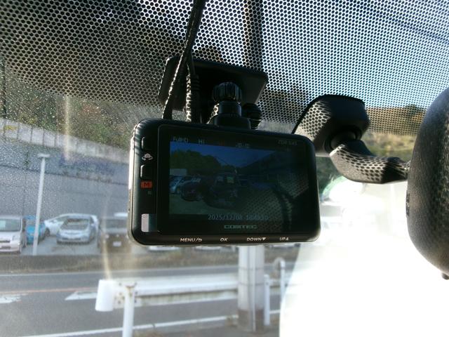 ポルテ Ｆ　純正ナビ　スマートキー　電動スライドドア　ドラレコ前後　アームレスト　フォグライト　ステアリングスイッチ　横滑り防止装置　ＢＴオーディオ　ワンセグテレビ（13枚目）