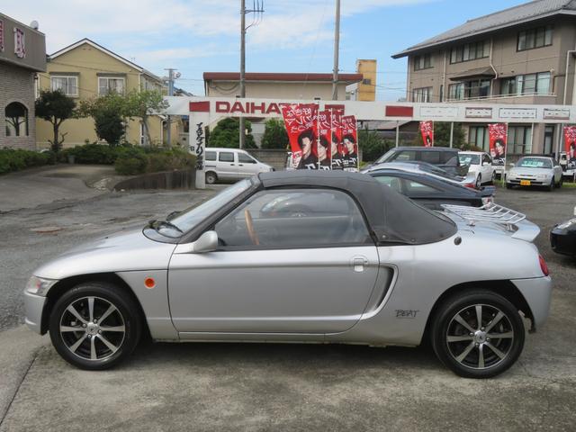 ビート ベースグレード /5速マニュアル車/社外マフラー/社外14インチアルミ/レザー調シートカバー付/トランクキャリア付/禁煙車/修復歴なし/(4枚目)