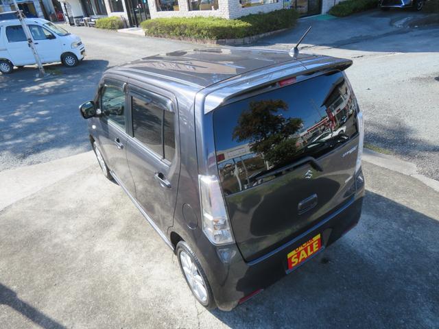 ワゴンＲスティングレー Ｘ　／インパネシフトオートマ／社外フルセグＴＶ付ナビ／ＨＩＤヘッドライト／スマートキー・プッシュスタート／純正エアロパーツ付／純正アルミ付／禁煙車／記録簿付／修復歴なし／（12枚目）