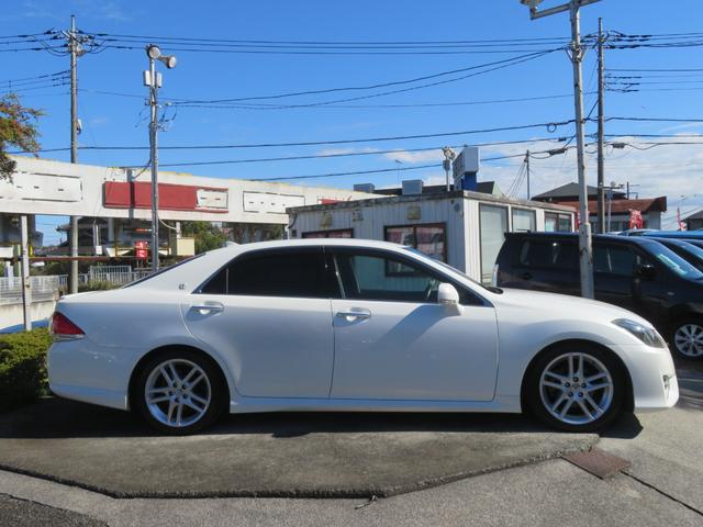 クラウン 2.5アスリート /後期型/純正フルセグTV付HDDナビ・バックカメラ付/HIDヘッドライト/純正エアロパーツ付/純正18インチアルミ付/ローダウン・RSRダウンサス/スマートキー・プッシュスタートエンジン/禁煙車/(3枚目)