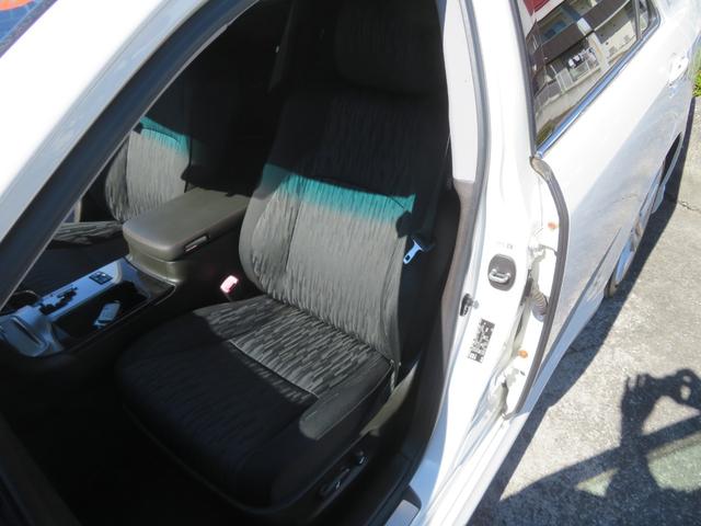 クラウン 2.5アスリート /後期型/純正フルセグTV付HDDナビ・バックカメラ付/HIDヘッドライト/純正エアロパーツ付/純正18インチアルミ付/ローダウン・RSRダウンサス/スマートキー・プッシュスタートエンジン/禁煙車/(18枚目)