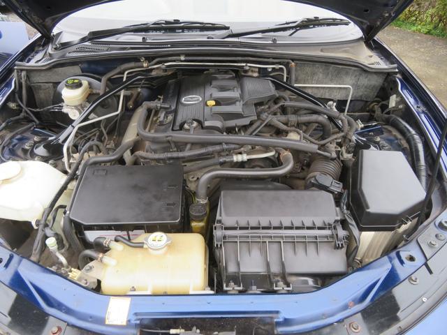 ロードスター RS RHT /6速マニュアル車/プレミアパッケージ/タイミングチェーン/電動オープン/本革シート/シートヒーター付/HIDヘッドライト/純正アルミホイール/禁煙車/記録簿付/修復歴なし/(9枚目)