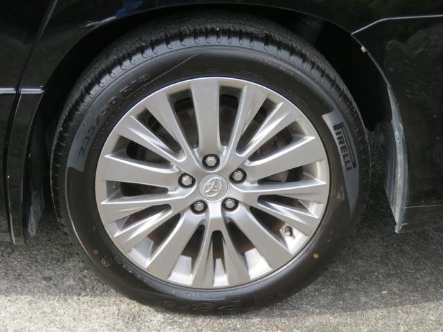 アルファード 240S タイプゴールド /後期型/7人乗り/両側パワースライドドア/パワーバックドア/ハーフレザーシート/純正フルセグTV付ナビ・バックカメラ付/リアフリップダウンモニター付/HIDヘッドライト/禁煙車/修復歴なし/記録簿付(5枚目)