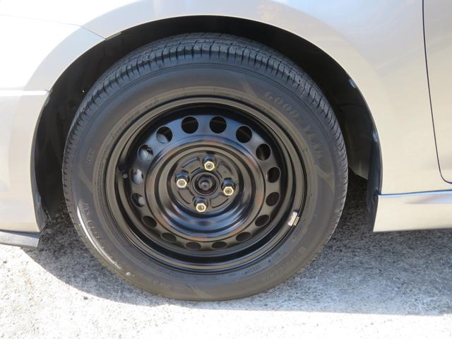 スイフト ＲＳ　／５速マニュアル車／ＨＩＤヘッドライト／純正エアロパーツ／スマートキー・プッシュスタート／ＥＴＣ付／禁煙車／（22枚目）