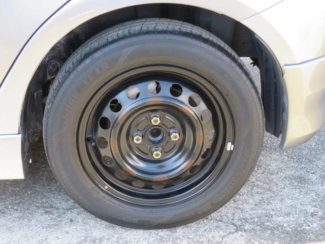 スイフト ＲＳ　／５速マニュアル車／ＨＩＤヘッドライト／純正エアロパーツ／スマートキー・プッシュスタート／ＥＴＣ付／禁煙車／（23枚目）