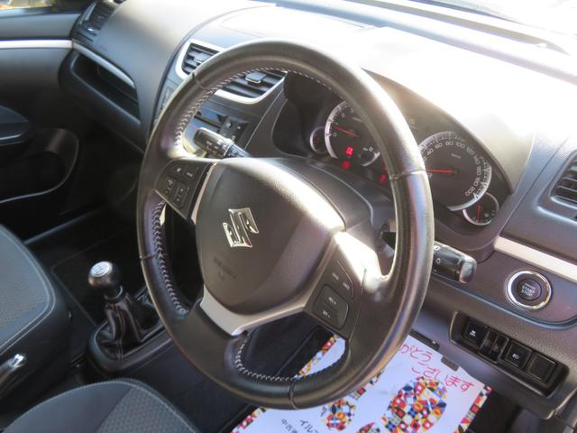 スイフト ＲＳ　／５速マニュアル車／ＨＩＤヘッドライト／純正エアロパーツ／スマートキー・プッシュスタート／ＥＴＣ付／禁煙車／（26枚目）