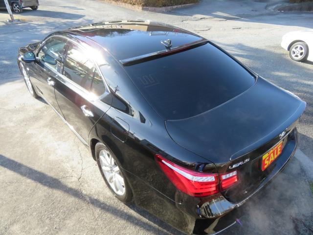 LS LS460 バージョンU Iパッケージ /プリクラッシュセーフティーシステム/レーダークルーズコントロール/純正地デジ付HDDナビ/リアエンターテインメントシステム/本革/サンルーフ付/パワートランク/HIDヘッドライト/禁煙車/修復歴なし(11枚目)