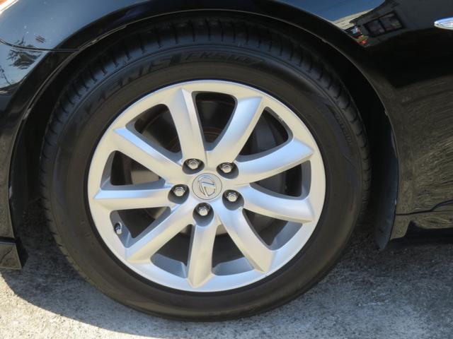 LS LS460 バージョンU Iパッケージ /プリクラッシュセーフティーシステム/レーダークルーズコントロール/純正地デジ付HDDナビ/リアエンターテインメントシステム/本革/サンルーフ付/パワートランク/HIDヘッドライト/禁煙車/修復歴なし(28枚目)