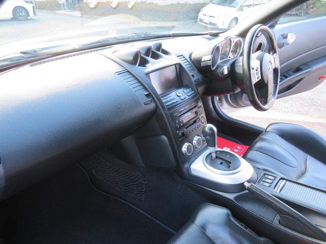 �_�b�V���{�[�h���N���[�j���O�ς݂łƂĂ��Y��ɕۂ���Ă��܂��B