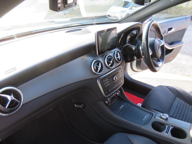 �_�b�V���{�[�h���N���[�j���O�ς݂łƂĂ��Y��ɕۂ���Ă��܂��B