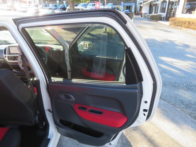 �h�A�̓������N���[�j���O�ς݂łƂĂ��Y��ɕۂ���Ă��܂��B