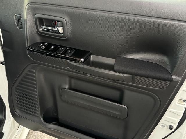 スペーシアカスタム ハイブリッドＸＳターボ　全方位カメラ　８インチナビ　ＥＴＣ　両側パワースライド　クルーズコントロール　ヘッドアップディスプレイ　パドルシフト（27枚目）