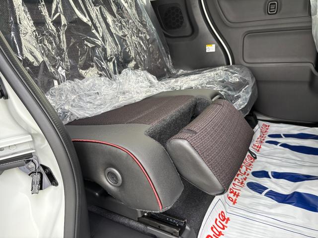 スペーシアカスタム ハイブリッドXSターボ 全方位モニター付メモリーナビ スズキコネクト対応 フルLEDヘッドランプ アダプティブクルーズコントロール 電動パーキングブレーキ ステアリングヒーター パドルシフト 6スピーカー(32枚目)