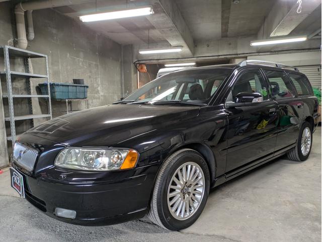 Ｖ７０ クラシック　サンルーフ　レザーシート　ＨＩＤヘッドライト　シートヒータ　メモリ付きパワーシート（2枚目）