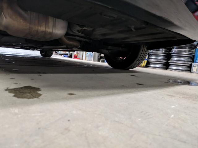 Ｖ７０ クラシック　サンルーフ　レザーシート　ＨＩＤヘッドライト　シートヒータ　メモリ付きパワーシート（16枚目）