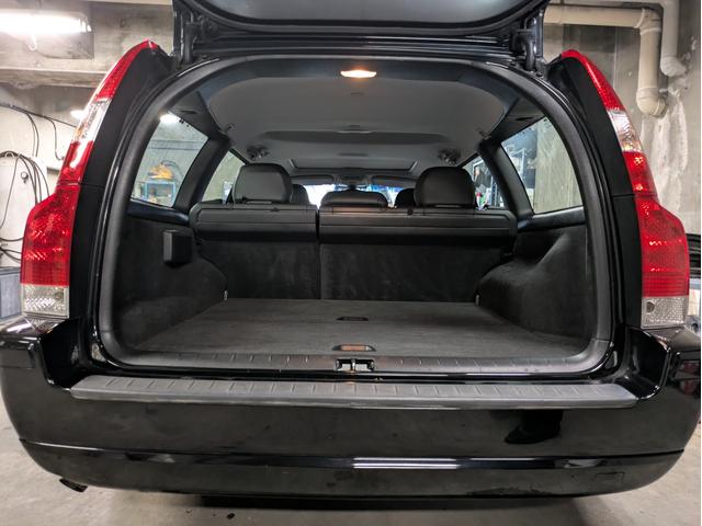 Ｖ７０ クラシック　サンルーフ　レザーシート　ＨＩＤヘッドライト　シートヒータ　メモリ付きパワーシート（31枚目）