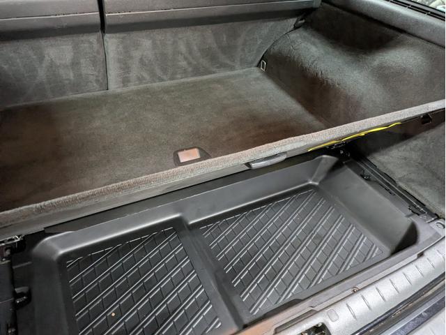 Ｖ７０ クラシック　サンルーフ　レザーシート　ＨＩＤヘッドライト　シートヒータ　メモリ付きパワーシート（32枚目）