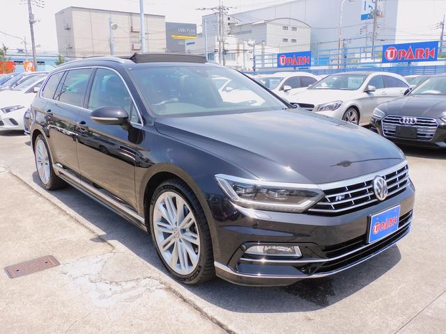 パサートヴァリアント ２．０ＴＳＩ　Ｒライン　テクノロジーＰｋｇ・サンルーフ・黒革シート・Ｄｉｓｃｏｖｅｒ　Ｐｒｏ・ナビＴＶ・バックカメラ・ＣａｒＰｌａｙ・ＤＣＣ・シートヒーター・純正１９インチＡＷ・パワーバックドア・ＬＥＤライト・ＥＴＣ・ＵＳＢ（30枚目）