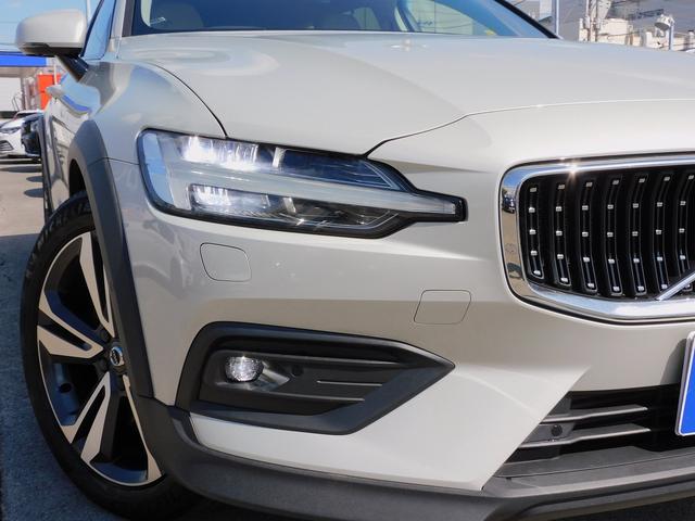 Ｖ６０ クロスカントリー　Ｔ５　ＡＷＤ　プロ　インテリセーフ・ＡＣＣ・本革エアシート・ナビＴＶ・全周囲カメラ・ＣａｒＰｌａｙ・ｈａｒｍａｎ／ｋａｒｄｏｎサウンド・Ｂｌｕｅｔｏｏｔｈ・パワーバックドア・純正１９ＡＷ・ＬＥＤライト・コーナーセンサー（15枚目）