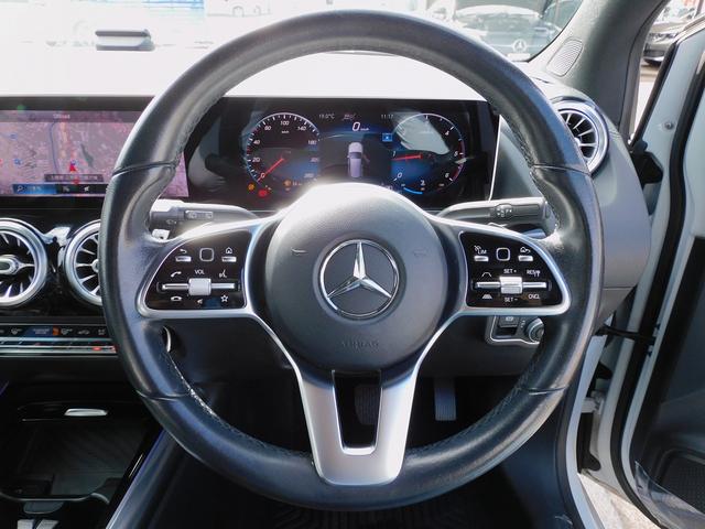 Ｂクラス Ｂ２００ｄ　１オーナー・レザーエクスクルーシブＰ・サンルーフ・レーダーセーフティＰ・ナビＴＶ・バックカメラ・Ｂｌｕｅｔｏｏｔｈ・キーレスゴー・ＬＥＤライト・アンビエント６４色・パワーバックドア・ＥＴＣ（12枚目）