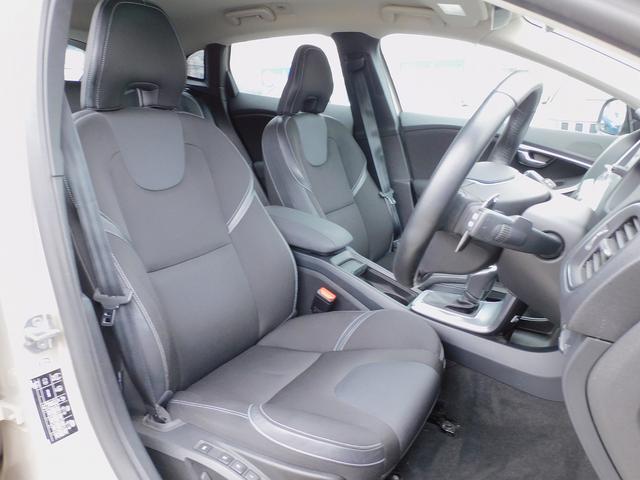 VOLVO V40 D4 DYNAMIC EDITION