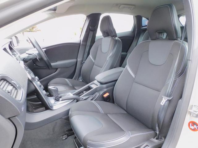 VOLVO V40 D4 DYNAMIC EDITION