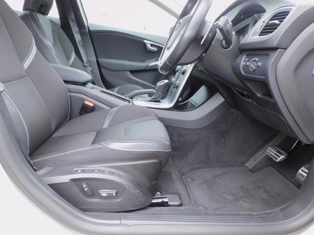 VOLVO V40 D4 DYNAMIC EDITION