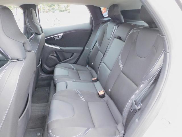 VOLVO V40 D4 DYNAMIC EDITION