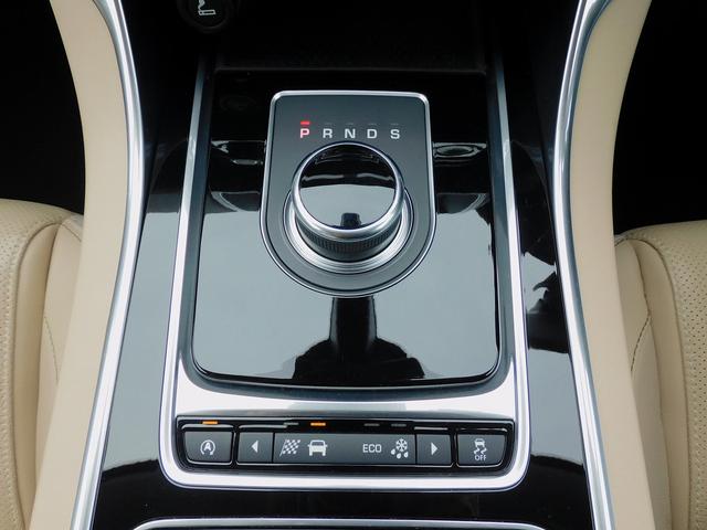 XE XE プレステージ ACC・本革シート・純正ナビTV・バックカメラ・Bluetooth・MERIDIANサウンド・純正18インチAW・コーナーセンサー・HIDライト・パワートランク・ベンチレーションシート・パークアシスト(47枚目)