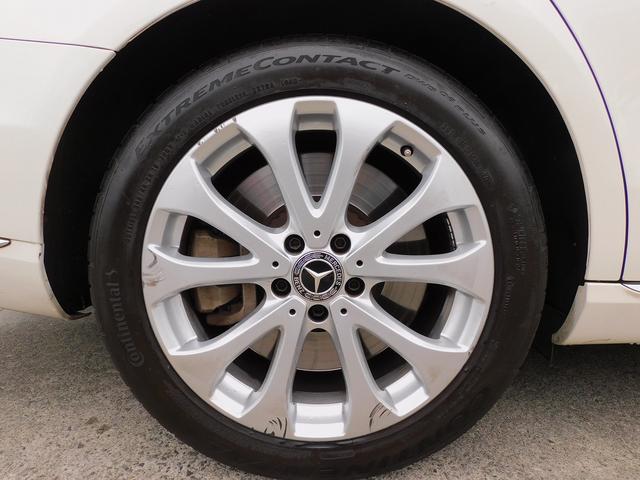 Eクラス E400 4マチック エクスクルーシブ 1オーナー・レーダーセーフティP・黒革シート・純正ナビTV・全周囲カメラ・CarPlay・Bluetooth・キーレスゴー・純正18AW・コーナーセンサー・パワートランク・LEDライト・2.0ETC(69枚目)