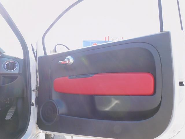 アバルト595 ツーリズモ 赤革シート・ナビフルセグTV・Bluetooth・キーレスキー・HIDライト・ETC・リアコーナーセンサー・純正17インチAW・パドルシフト・革ステアリング・フロアマット・フォグライト(48枚目)