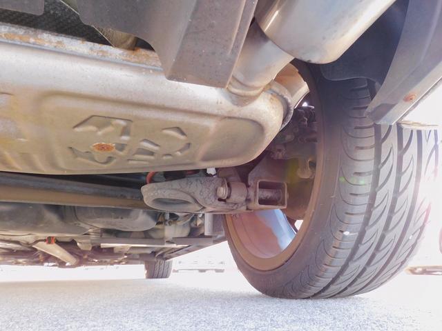 アバルト595 ツーリズモ 赤革シート・ナビフルセグTV・Bluetooth・キーレスキー・HIDライト・ETC・リアコーナーセンサー・純正17インチAW・パドルシフト・革ステアリング・フロアマット・フォグライト(64枚目)