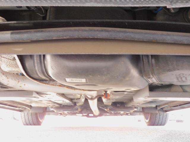 アバルト595 ツーリズモ 赤革シート・ナビフルセグTV・Bluetooth・キーレスキー・HIDライト・ETC・リアコーナーセンサー・純正17インチAW・パドルシフト・革ステアリング・フロアマット・フォグライト(66枚目)