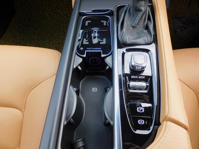 V90 D4 ノルディックエディション 限定60台・インテリセーフ・本革・サンルーフ・HUD・ナビTV・CarPlay・全周囲カメラ・コーナーセンサー・パワーバックドア・純正19インチAW・harman/kardonサウンド・ETC・USB(42枚目)
