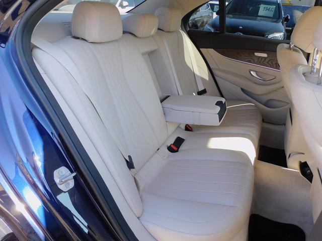 Eクラス E400 4マチック エクスクルーシブ レーダーセーフティP・本革シート・ナビTV・全周囲カメラ・CarPlay・HUD・2.0ETC・キーレスゴー・パワートランク・LEDライト・純正18インチAW・コーナーセンサー・アンビエント64色(8枚目)