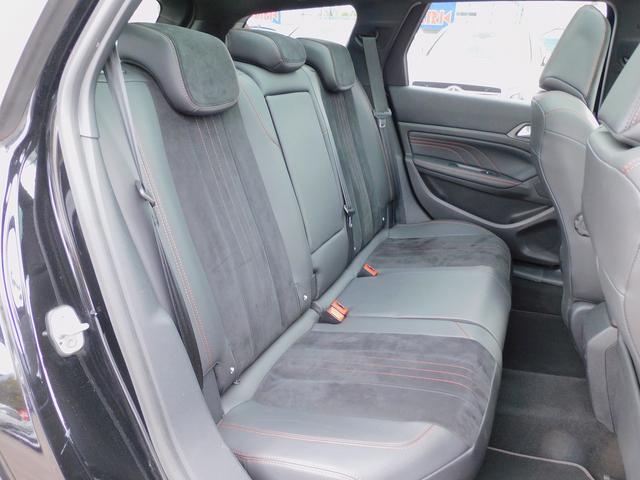 ３０８ ＳＷ　ＧＴ　ブルーＨＤｉ　後期・ＡＣＣ・レーンキープ・ＢＳＭ・ガラスルーフ・純正ナビＴＶ・全周囲カメラ・ＣａｒＰｌａｙ・Ｂｌｕｅｔｏｏｔｈ・スマートキー・純正１８ＡＷ・コーナーセンサー・ＬＥＤライト・Ｈレザー・ＥＴＣ・ＵＳＢ（8枚目）