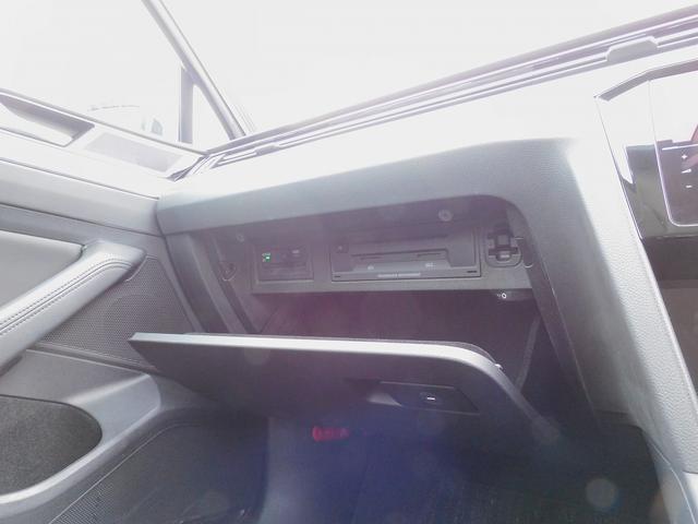 パサートヴァリアント TDIエレガンスライン ACC・Discover Pro・ナビTV・バックカメラ・CarPlay・2.0ETC・ハーフレザー・シートヒーター・LEDライト・コーナーセンサー・パワーバックドア・パーキングアシスト・USB(52枚目)