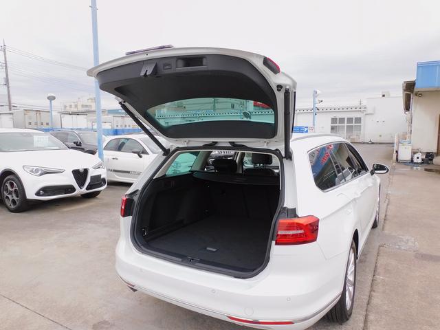 パサートヴァリアント TDIエレガンスライン ACC・Discover Pro・ナビTV・バックカメラ・CarPlay・2.0ETC・ハーフレザー・シートヒーター・LEDライト・コーナーセンサー・パワーバックドア・パーキングアシスト・USB(53枚目)