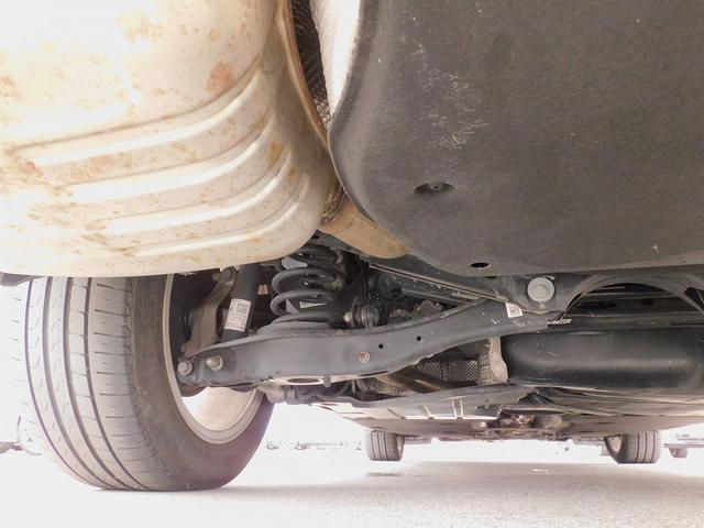 パサートヴァリアント TDIエレガンスライン ACC・Discover Pro・ナビTV・バックカメラ・CarPlay・2.0ETC・ハーフレザー・シートヒーター・LEDライト・コーナーセンサー・パワーバックドア・パーキングアシスト・USB(76枚目)