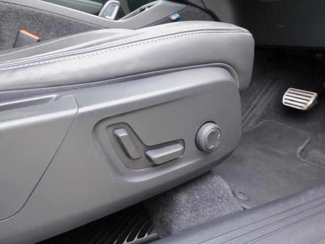 ＸＣ４０ Ｂ４　ＡＷＤ　Ｒデザイン　１オーナー・インテリセーフ・ナビＴＶ・全周囲カメラ・純正１９インチＡＷ・２．０ＥＴＣ・ＣａｒＰｌａｙ・スマートキー・ＬＥＤライト・パワーバックドア・コーナーセンサー・Ｈａｒｍａｎ／Ｋａｒｄｏｎサウンド（42枚目）