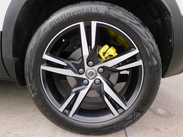 ＸＣ４０ Ｂ４　ＡＷＤ　Ｒデザイン　１オーナー・インテリセーフ・ナビＴＶ・全周囲カメラ・純正１９インチＡＷ・２．０ＥＴＣ・ＣａｒＰｌａｙ・スマートキー・ＬＥＤライト・パワーバックドア・コーナーセンサー・Ｈａｒｍａｎ／Ｋａｒｄｏｎサウンド（62枚目）