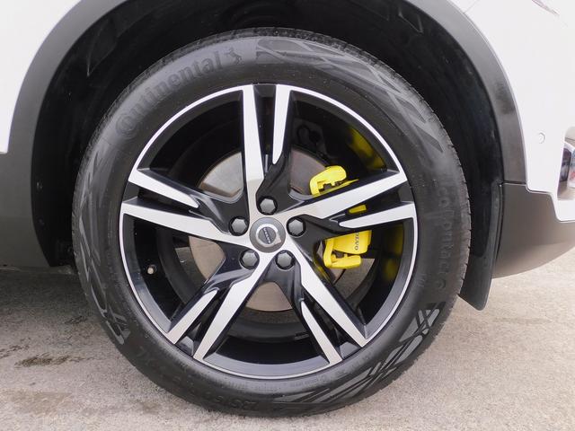 ＸＣ４０ Ｂ４　ＡＷＤ　Ｒデザイン　１オーナー・インテリセーフ・ナビＴＶ・全周囲カメラ・純正１９インチＡＷ・２．０ＥＴＣ・ＣａｒＰｌａｙ・スマートキー・ＬＥＤライト・パワーバックドア・コーナーセンサー・Ｈａｒｍａｎ／Ｋａｒｄｏｎサウンド（65枚目）