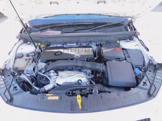 ＧＬＢ ＧＬＢ２５０　４マチック　スポーツ　レーダーセーフティＰ・黒本革シート・ＡＭＧスタイリングＰ・後席モニター・ナビＴＶ・全周囲カメラ・Ｂｌｕｅｔｏｏｔｈ・キーレスゴー・パワーバックドア・ＬＥＤライト・アンビエント６４色・ＥＴＣ・ＵＳＢ（71枚目）