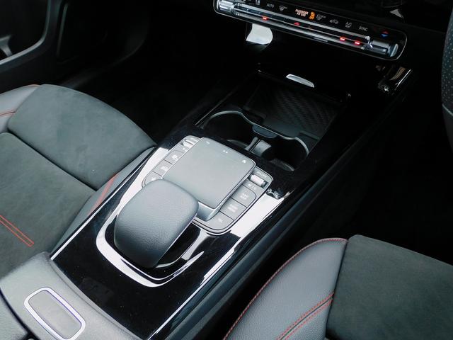 Ａクラスセダン Ａ２５０　４マチックセダン　ＡＭＧライン　レーダーセーフティＰ・ナビＴＶ・Ｂカメラ・パーキングアシスト・Ｂｌｕｅｔｏｏｔｈ・キーレスゴー・ＡＭＧ１８インチＡＷ・コーナーセンサー・ＬＥＤライト・ハーフレザー・シートヒーター・２．０ＥＴＣ・ＵＳＢ（12枚目）