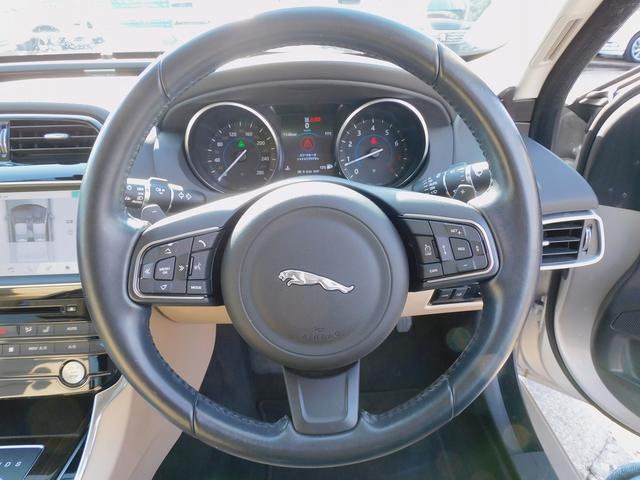 ＸＥ ＸＥ　プレステージ　１オーナー・ＡＣＣ・本革シート・純正ナビＴＶ・バックカメラ・Ｂｌｕｅｔｏｏｔｈ・ＥＴＣ・スマートキー・レーンキープ・ＢＳＭ・コーナーセンサー・純正１８インチＡＷ・ＨＩＤライト・ＭＥＲＩＤＩＡＮサウンド（10枚目）