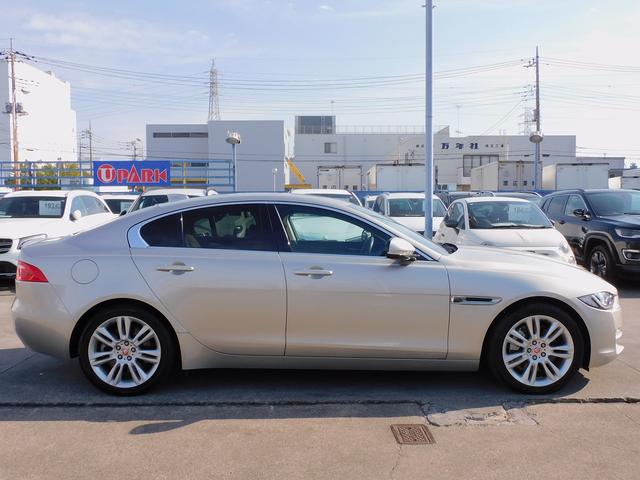 ＸＥ ＸＥ　プレステージ　１オーナー・ＡＣＣ・本革シート・純正ナビＴＶ・バックカメラ・Ｂｌｕｅｔｏｏｔｈ・ＥＴＣ・スマートキー・レーンキープ・ＢＳＭ・コーナーセンサー・純正１８インチＡＷ・ＨＩＤライト・ＭＥＲＩＤＩＡＮサウンド（30枚目）