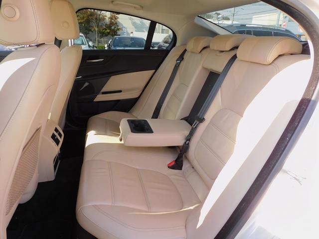 ＸＥ ＸＥ　プレステージ　１オーナー・ＡＣＣ・本革シート・純正ナビＴＶ・バックカメラ・Ｂｌｕｅｔｏｏｔｈ・ＥＴＣ・スマートキー・レーンキープ・ＢＳＭ・コーナーセンサー・純正１８インチＡＷ・ＨＩＤライト・ＭＥＲＩＤＩＡＮサウンド（42枚目）