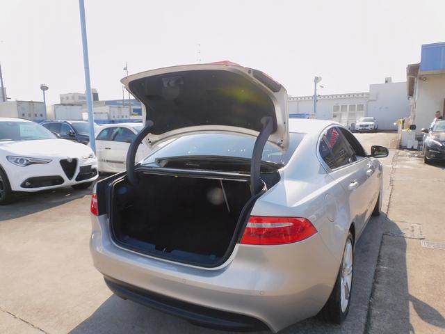 ＸＥ ＸＥ　プレステージ　１オーナー・ＡＣＣ・本革シート・純正ナビＴＶ・バックカメラ・Ｂｌｕｅｔｏｏｔｈ・ＥＴＣ・スマートキー・レーンキープ・ＢＳＭ・コーナーセンサー・純正１８インチＡＷ・ＨＩＤライト・ＭＥＲＩＤＩＡＮサウンド（43枚目）