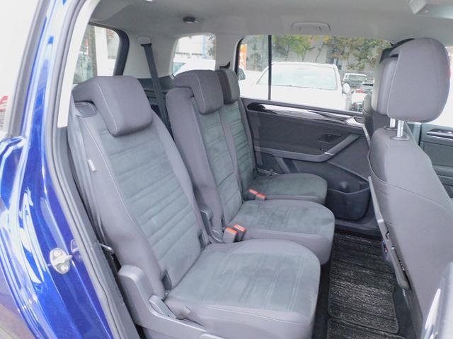 ゴルフトゥーラン ＴＤＩ　ハイライン　１オーナー・ＡＣＣ・ＢＳＭ・Ｄｉｓｃｏｖｅｒ　Ｐｒｏ・ナビＴＶ・バックカメラ・ＣａｒＰｌａｙ・Ｂｌｕｅｔｏｏｔｈ・スマートキー・ＬＥＤライト・パワーバックドア・コーナーセンサー・純正１７ＡＷ・ＥＴＣ（7枚目）